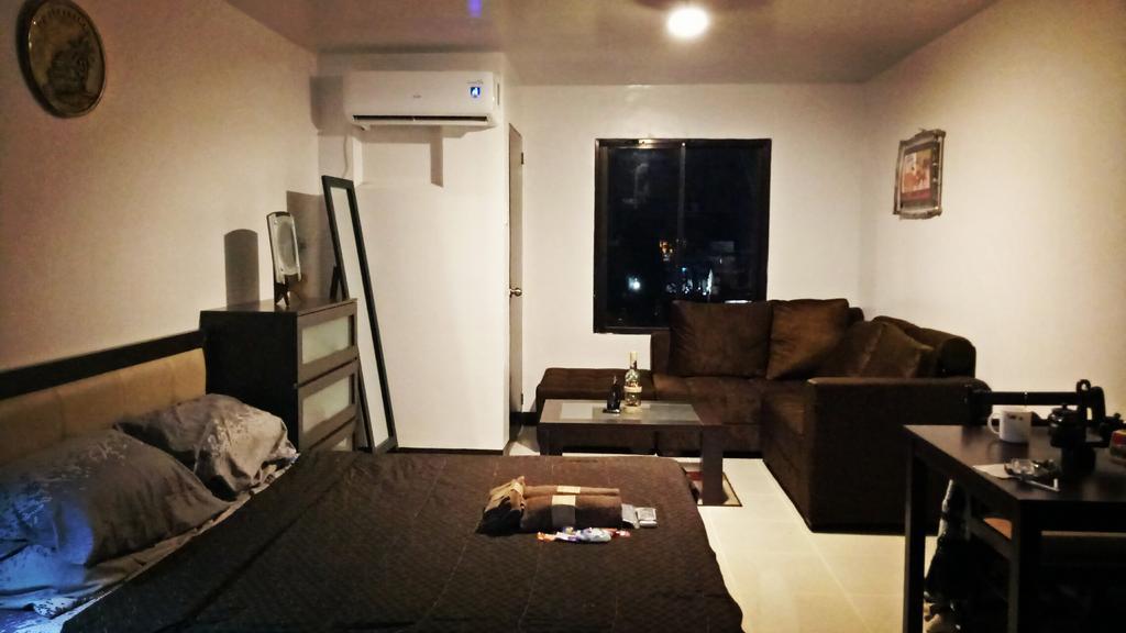 Darvy Suite Muntinlupa City Экстерьер фото